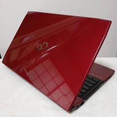【お取引中です】【15インチで見やすく作業が楽】core i7　8GB　SSD（256）　カメラ　Wi-Fi　Bluetooth   マルチ　Microsoft office2021　テンキー　Windows11　FUJITSU　LIFEBOOK　の画像