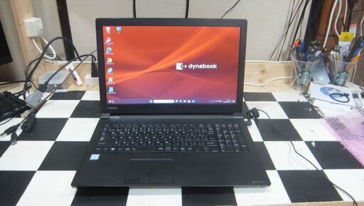 東芝ノートパソコン　Core i5　8250U搭載マシン