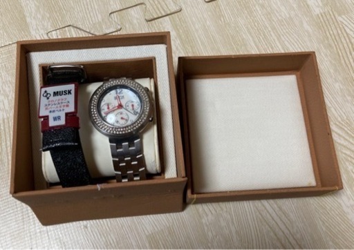 MUSK ★ クロノグラフ　腕時計　本革ベルトつき