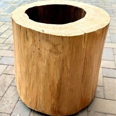 プランター　ヒノキ　檜　丸太　植木鉢の画像