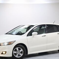 【加速が良く燃費の良い車！！】　車体価格も他の燃費が良い車より安いのでオススメです。の画像