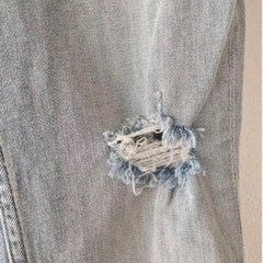 ❣️美品❣️『H&M』ダメージ スキニージーンズの画像