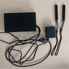 Nintendo Switch【箱・ソフト2本付き】の画像