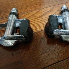 SHIMANO ビンディングペダルの画像