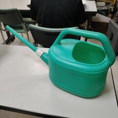 プラスチック　ジョウロ