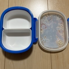 男児お弁当箱の画像