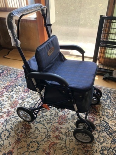 シルバーカー　手押し車　高齢者用