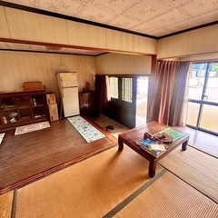 【福岡県行橋市道場寺】アクセス最強😳バス徒歩0秒✌️駐車場🚙庭付き🌳人気の🌈戸建🏠でました👏 【満室御礼】 - 賃貸（マンション/一戸建て）