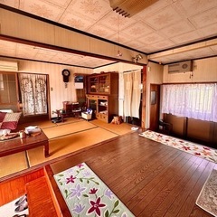 【福岡県行橋市道場寺】アクセス最強😳バス徒歩0秒✌️駐車場🚙庭付き🌳人気の🌈戸建🏠でました👏 【満室御礼】 - 行橋市