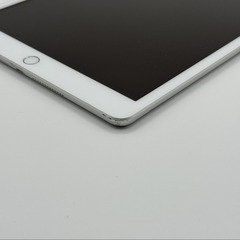 iPad 8th WiFi Cellular 32GB SIM フリー シルバーの画像