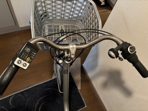 美品　
電動アシスト自転車　今週末処分予定