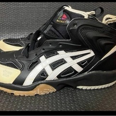 お取引中アシックス 26.0cm スポーツシューズ ブラックホワイトの画像
