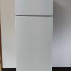 【2023年製】冷蔵庫 MAXZEN JR168ML01WH 新古美品の画像
