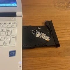 パソコン ノートパソコンの画像