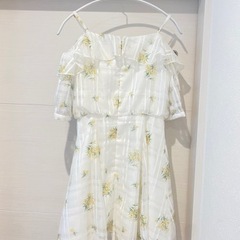 《新品未使用》titty&Co. ワンピース　の画像