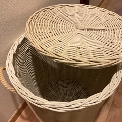 バスケット　かご　ランドリーバスケットの画像