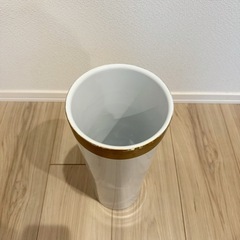 花瓶 高さ30cmの画像