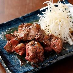 焼鳥「Fire bird」でのホールスタッフの画像