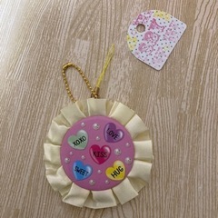 【新品・未使用】ロゼットストラップ　イエローの画像