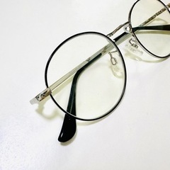 GU  おしゃれメガネ　ブルーライトカットの画像