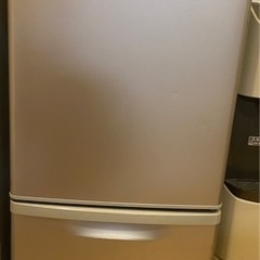 冷蔵庫　引き取り先決まりました！！