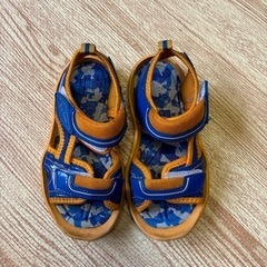 子供用シューズ17センチ
