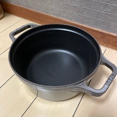 ストウブ staub 旧型 ピコ ココット ラウンド 22 グレ...
