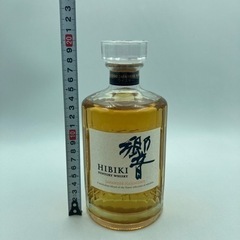 P1128512A サントリー ウィスキー 響 SUNTORY WHISKY ジャパニーズハーモニー 700ml お酒 未開封 の画像