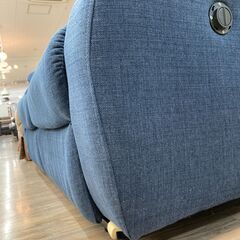 値下げしました！！ニトリ｜ファブリック｜2人掛け電動リクライニングソファーのご紹介ですの画像
