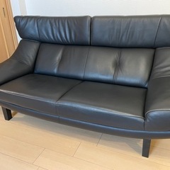 カリモク日本製 ZU4612 本革張 2人掛ソファ