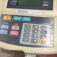 タニタ 業務用体脂肪計 体重計の画像