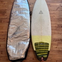 T-stick ショートボード 5’8 FCS2 DAKINEハードケース付の画像