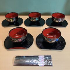 おわん（大）・お箸・箸置き・お盆（半月型）５組