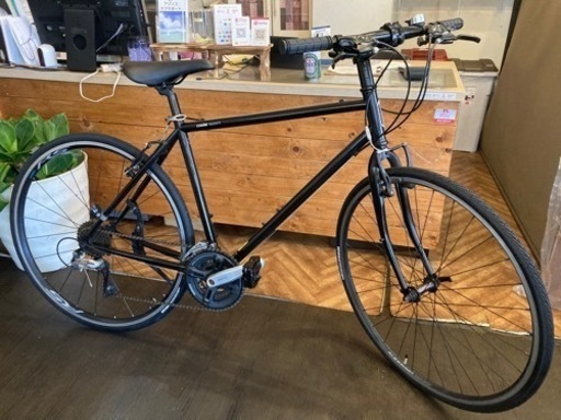 【SALE！全品防犯登録無料！JAMIS coda sport前後タイヤ・チューブ新品！】クロモリフレーム 3×8速　700×28cクロスバイク　ブラック