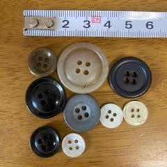 ボタン