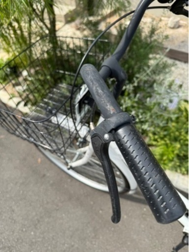 自転車 26インチ 白ホワイト 使用歴1年（取りに来ていただける方に限る）