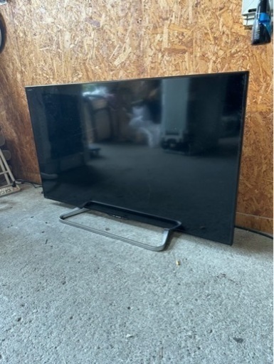 F1702   テレビ　50インチ　2015年