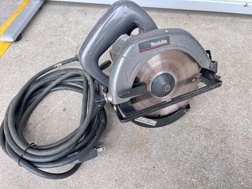 丸ノコ makita マキタ 5605A 6型マルノコ 丸のこ 電動工具 /  AJ-0604-P1
