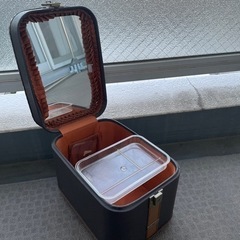 コスメボックスの画像