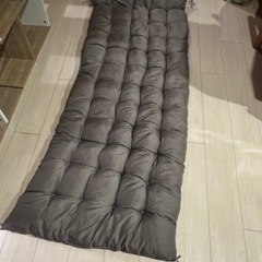 長い座布団