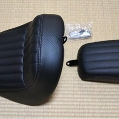 ハーレーストリートボブ純正シート未使用