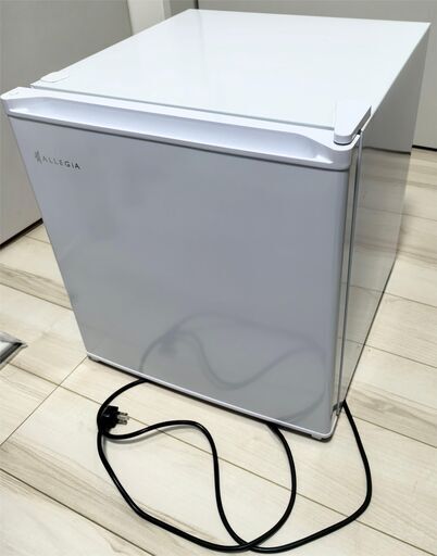 中古ALLEGIA小型冷蔵庫AR-BC46、46L、省エネ静音、2019年製