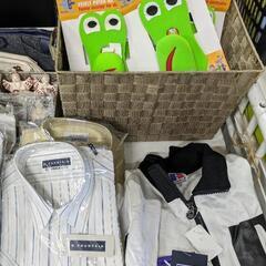 😺色々100円コーナー　ワゴンの画像