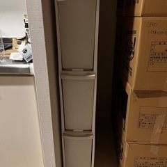 スキマにピッタリな縦ゴミ箱