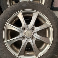 車のパーツ タイヤ、ホイールの画像