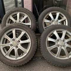 車のパーツ タイヤ、ホイールの画像