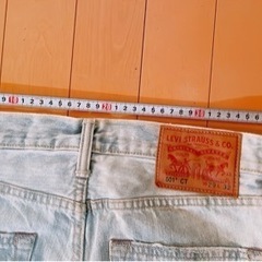 【数回のみ着用】メンズ　ダメージ　ジーンズの画像