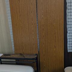 😺会議用テーブル　一個2000円