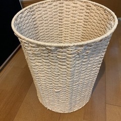 ニトリ　ゴミ箱　ダストボックス