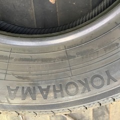 新品未使用‼️ヨコハマタイヤ　185/70R14　コンパクトカー　車のパーツ タイヤ、ホイールの画像